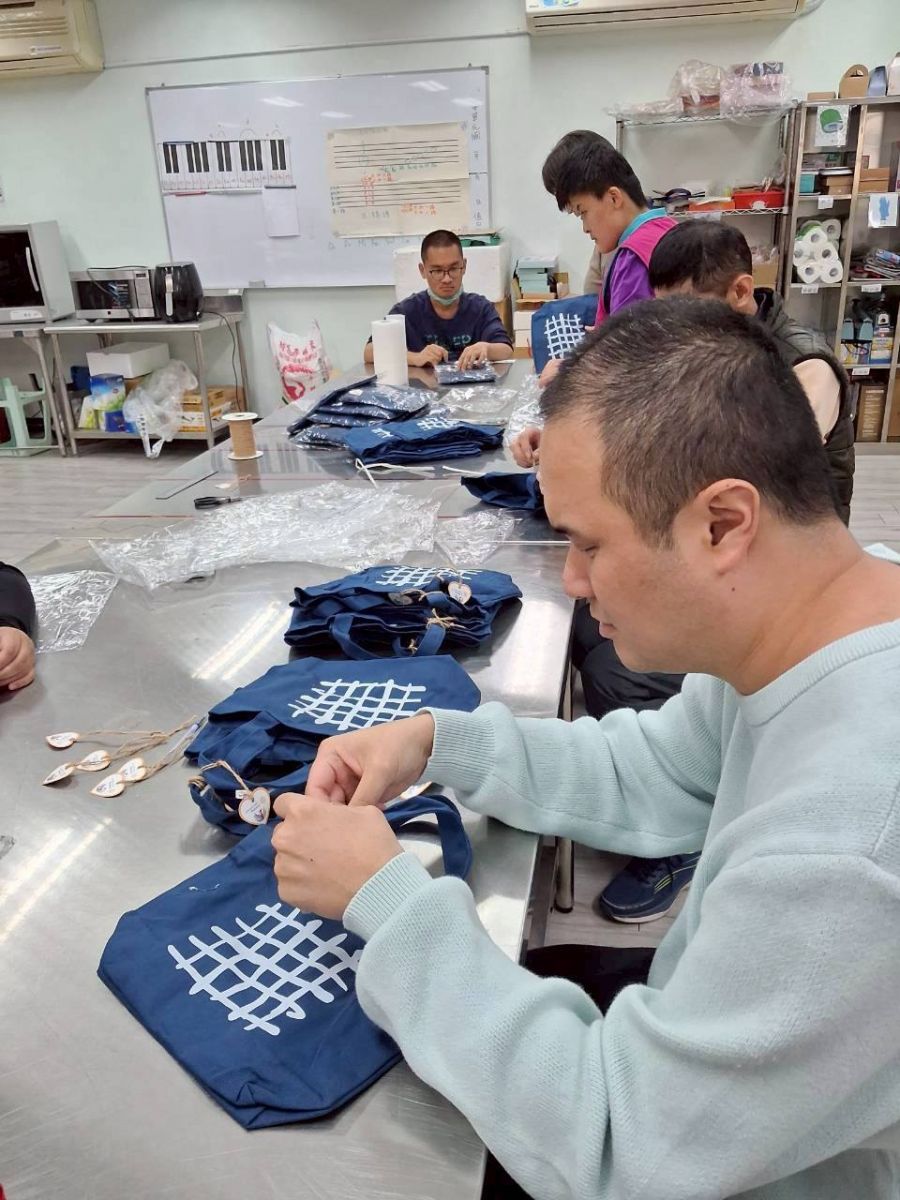 星兒參與製作與包裝
